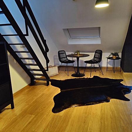 B&B Leopold & Appartementen Sint-Truiden Exterior photo